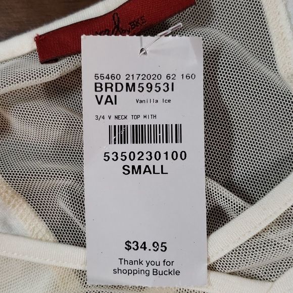 NEW Buckle BKE Red ¾ Sleeve V-Neck Top Shirt Blouse with Mesh Inset‎ Small - Picture 6 of 7